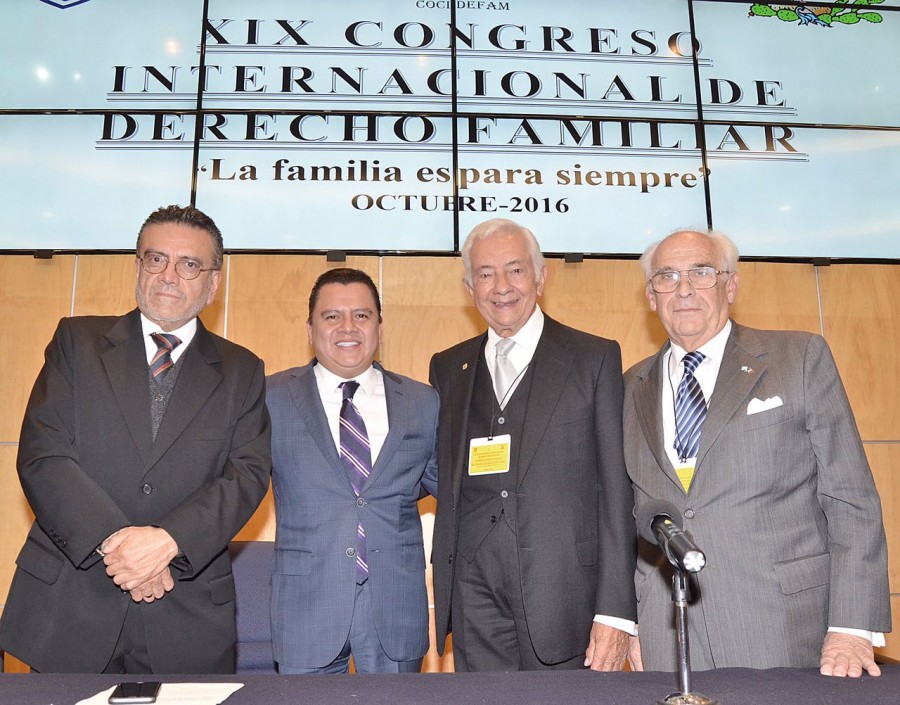 Derechos para adolescentes son prioridad para CdMx: Granados