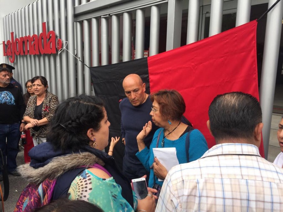 Estalla huelga en La Jornada