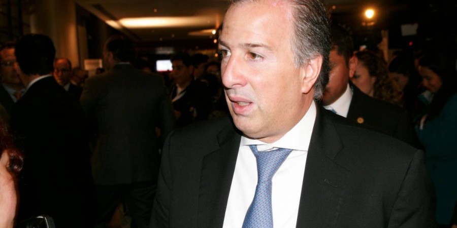 Hacienda elabora plan para la reconstrucción tras terremoto