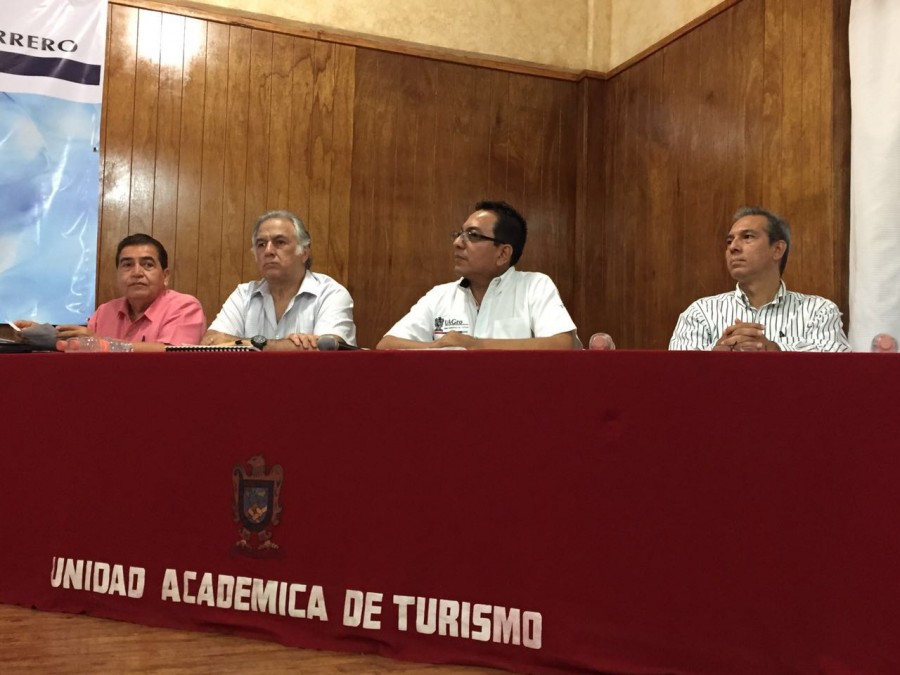 Visita Torruco Acapulco