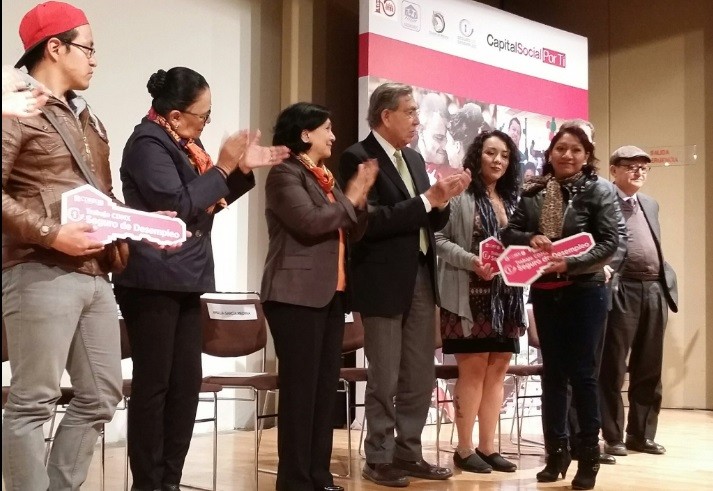 Entregan Seguro de Desempleo en la Ciudad de México