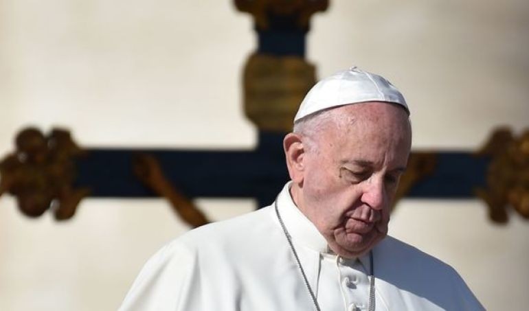 Papa convoca a cumbre global sin precedentes contra abusos a menores