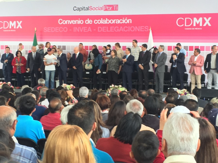 Presentan convenio de apoyo a los pequeños negocios en la CdMx