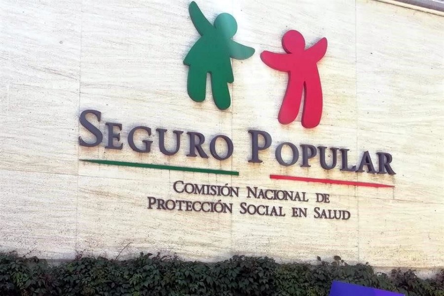 PAN analiza vías jurídicas ante cancelación del Seguro Popular