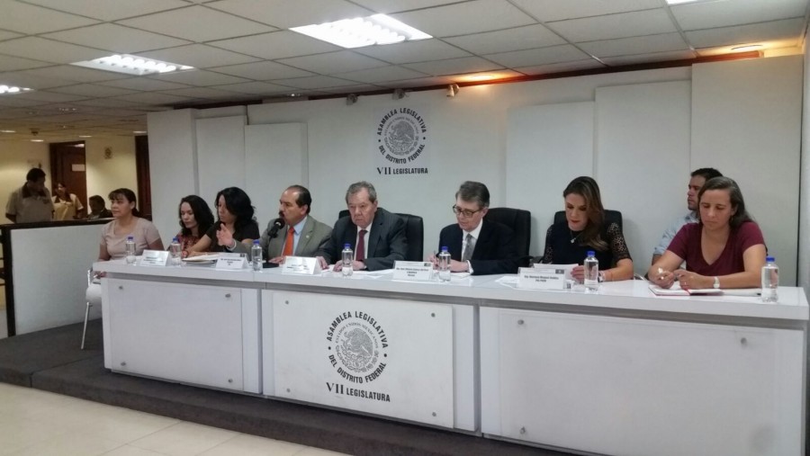 Para elección de concejales en las alcaldías se confunde planilla con pandilla, acusa Porfirio Muñoz Ledo en la ALDF
