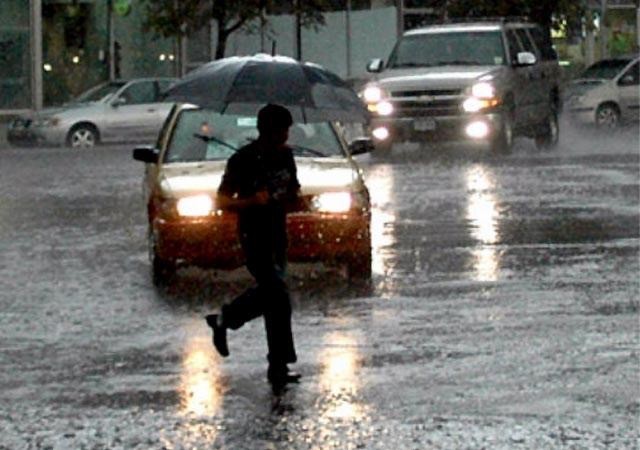 Lluvia en CDMX afecta varias delegaciones