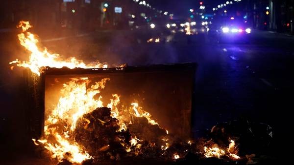 Victoria de Trump provoca protestas en cuatro estados