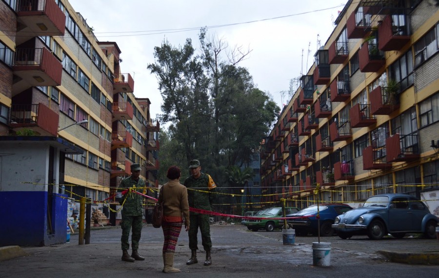 Insisten damnificados en exigir reunión con el Jefe de Gobierno