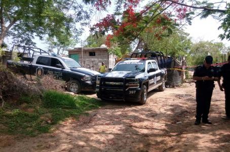Mueren siete por asalto a camioneta de Prospera en Guerrero