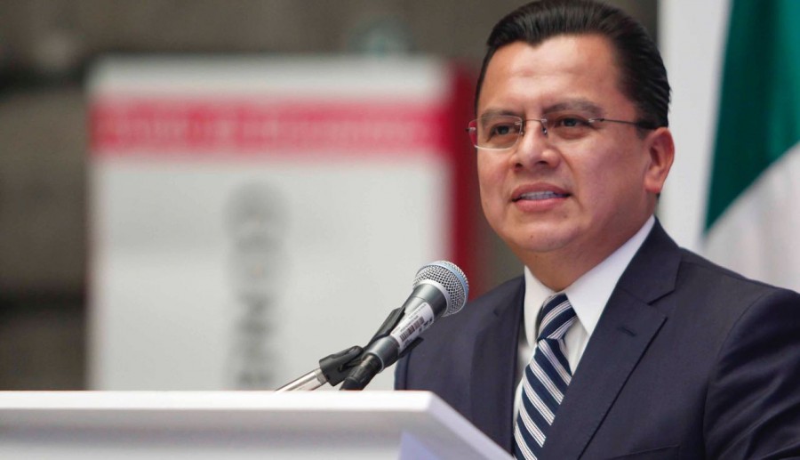 Constitución combate corrupción de funcionarios: Granados