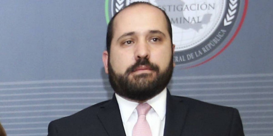 Comisionado del INAI se arrojó del quinto piso, determina la PGJCDMX