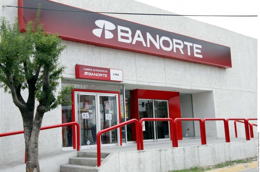 Empleado de Banorte es acusado de fraude hasta por 15 años de manejo de cuentas