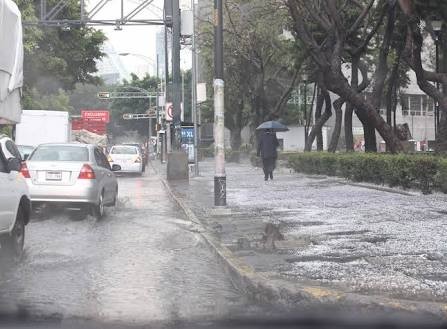 Lluvias afectan Lomas de Chapultepec