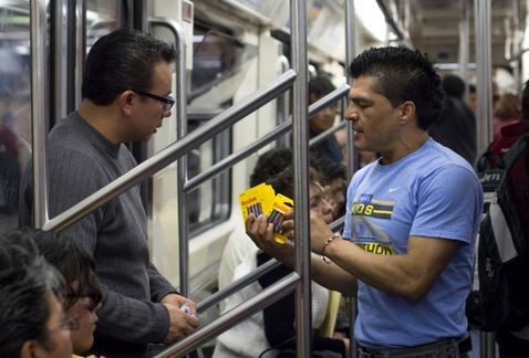 Capturan a 3 vagoneros que lesionaron a 11 policías durante operativo en el Metro de la CDMX