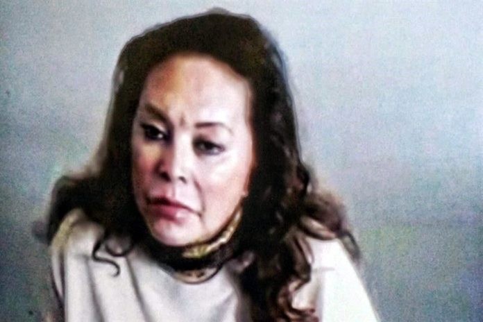 Juez Federal ordena retirar brazalete electrónico a Elba Esther Gordillo