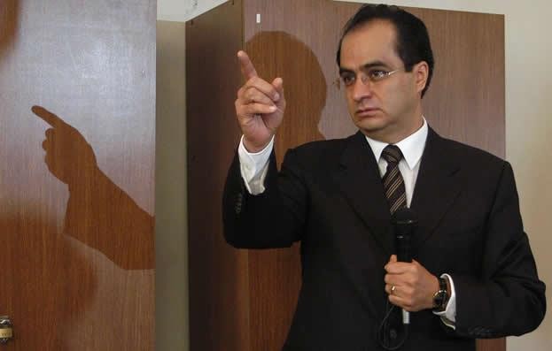 Bejarano convoca a la unidad de la izquierda en 2018