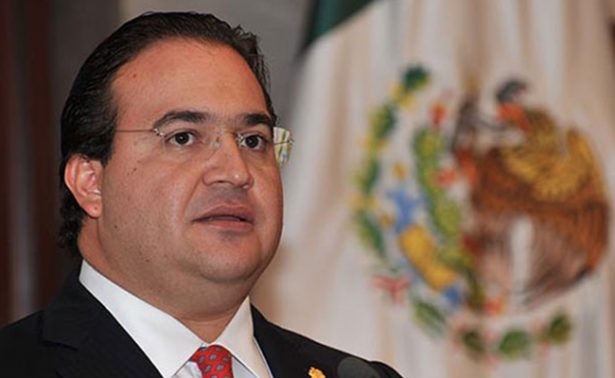 Filtran audio que exhibe a Javier Duarte y extesorero por supuesto envío de mil mdp al PRI