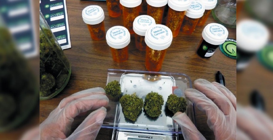 Corte aprueba uso medicinal de marihuana y muerte digna