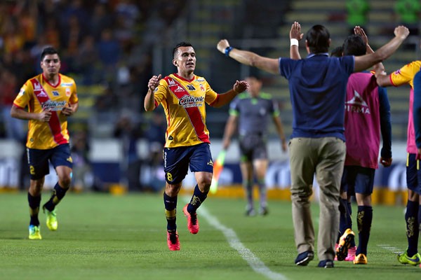 Complica Monarcas la calificación de Necaxa