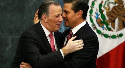 El país le debe al PRI: Meade; aceptan su registro como aspirante