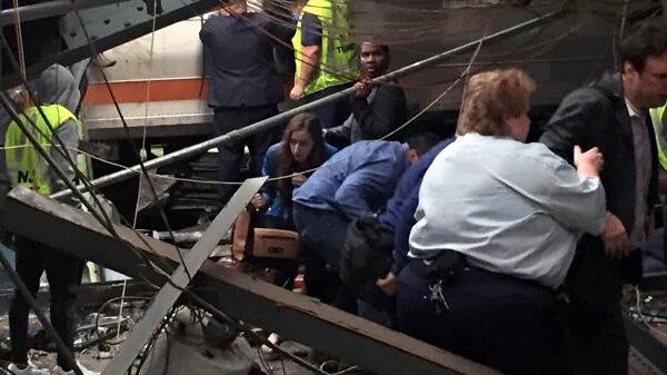 MÃ¡s de 100 heridos por accidente de tren en Nueva Jersey