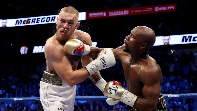 Mayweather gana a McGregor por TKO