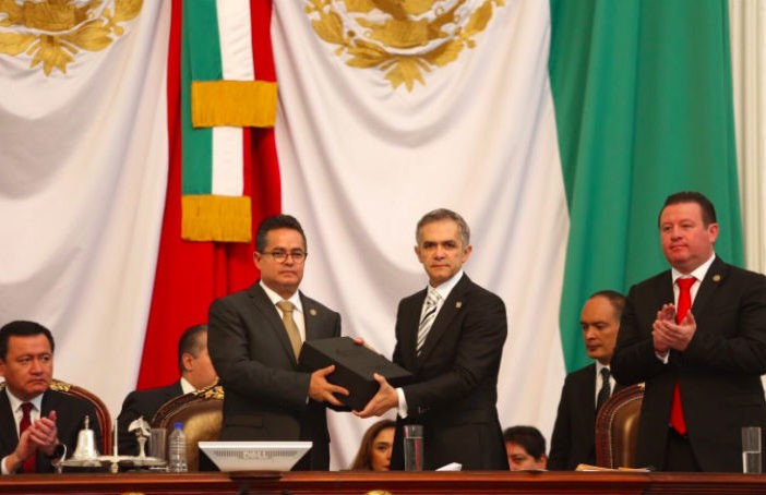 Elaboran informe de gestión de la administración pública de la CDMX 2012-2018