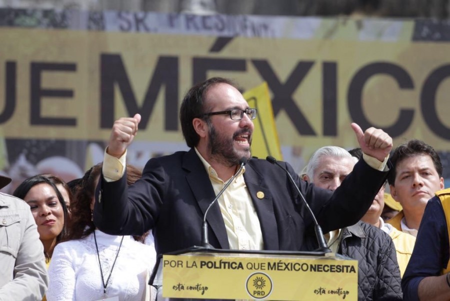 Toledo asegura que el PRD derrotará a caciques en 2018