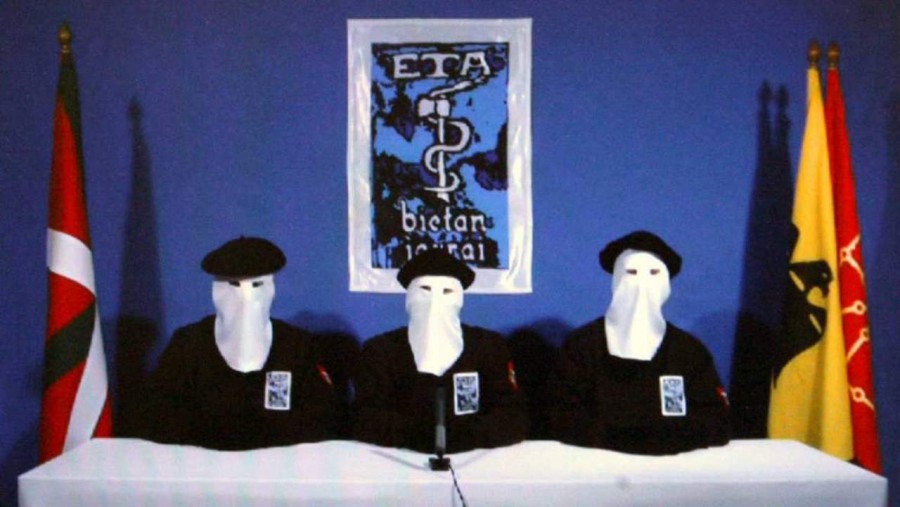 ETA anunciará su disolución el 4 de mayo en el sur de Francia
