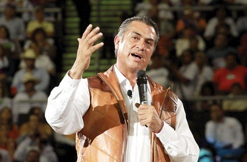 El Bronco reduce su salario ante el gasolinazo