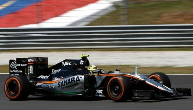 Checo Pérez obtiene sexto lugar en Gran Premio de Malasia