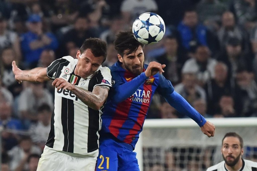 Juventus golea 3-0 al Barcelona
