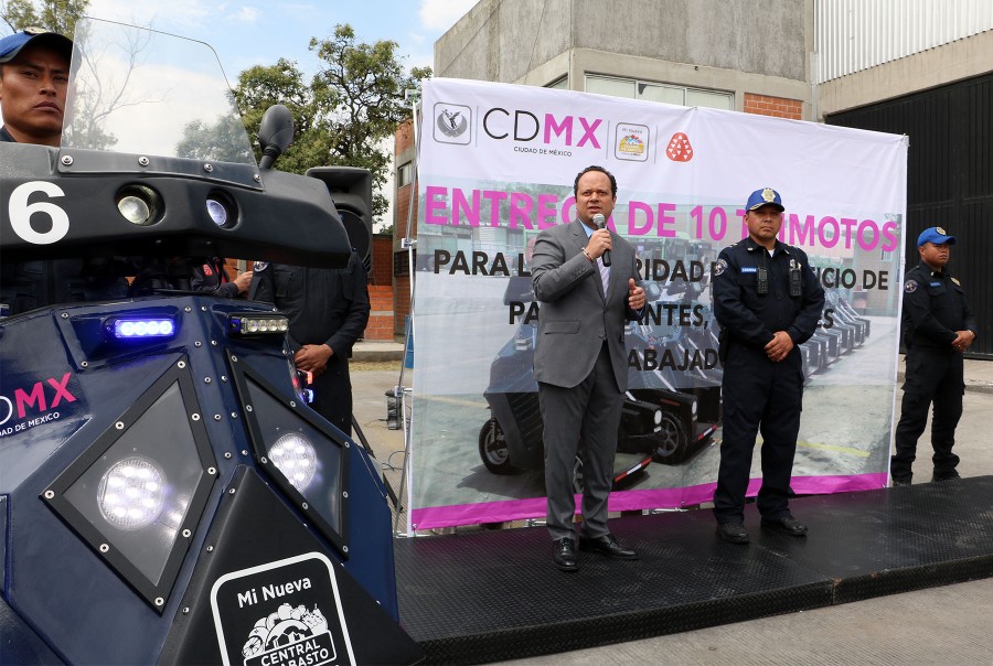 Fortalecen seguridad en la Central de Abasto