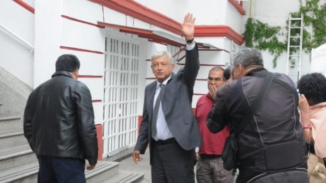 Se reúne López Obrador con integrantes de su próximo gabinete