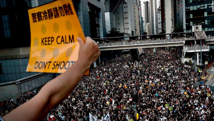 Twitter y Facebook aseguran que China propaga desinformación sobre protestas en Hong Kong