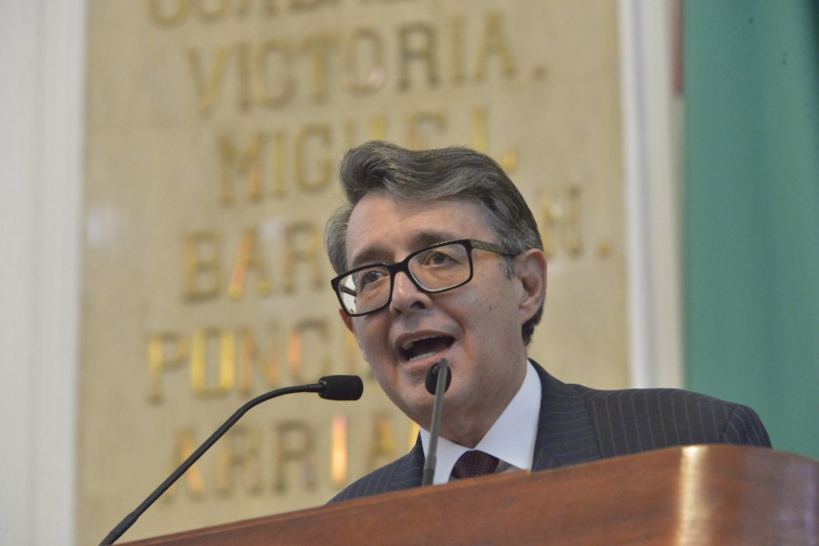 Donarán diputados un día de salario para damnificados por huracán Earl