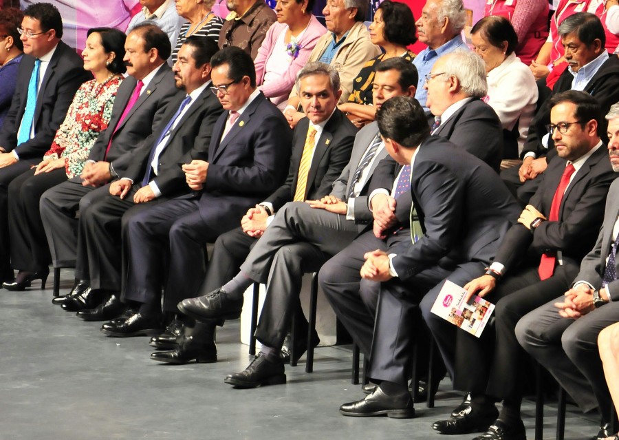 Hay 10 posibles aspirantes para suceder el cargo de la CdMx: Mancera