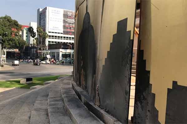 Intenta hombre incendiar Ángel de la Independencia