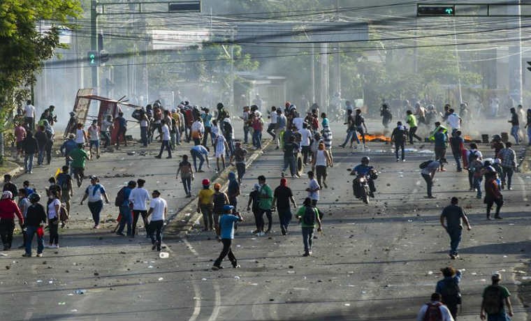 Cinco opositores muertos esta madrugada en Nicaragua