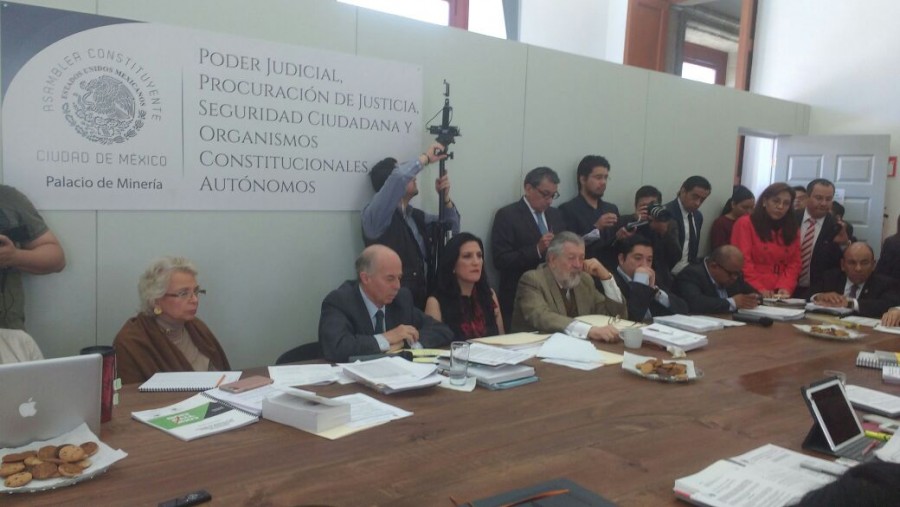 Inician en Asamblea Constituyente discusión de dictamen sobre poder judicial