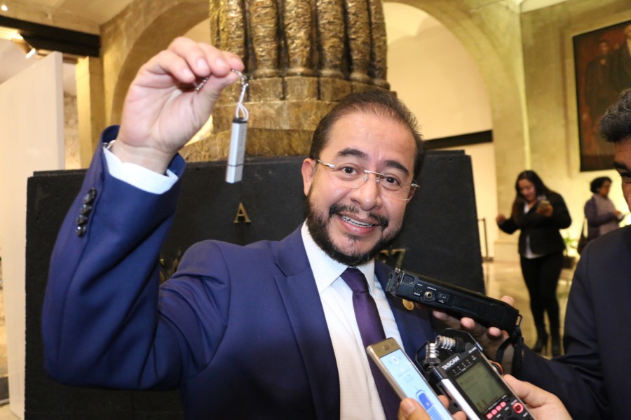 Denuncia PES informalidad en entrega de proyecto constitucional