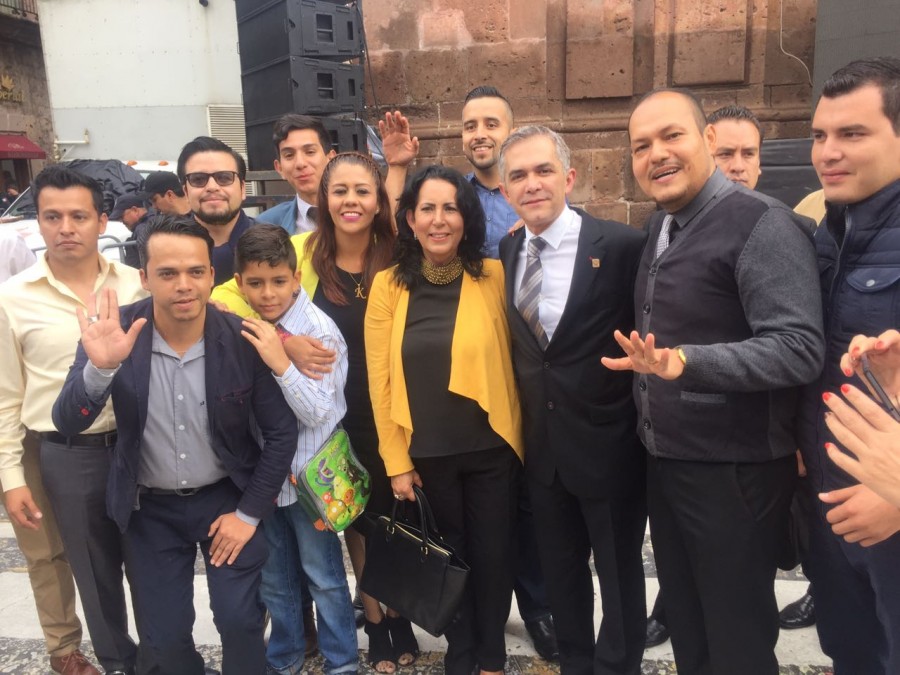 Arropa Nueva Izquierda a Mancera en MichoacÃ¡n