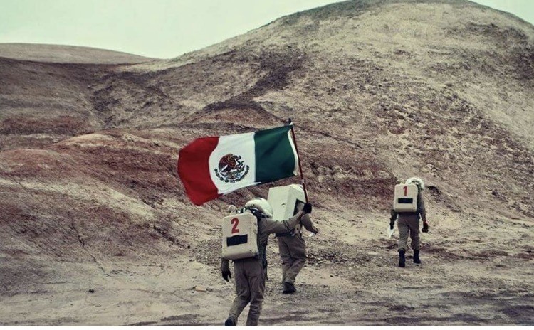 Alumno de la UNAM de la NASA ya ondea en Marte