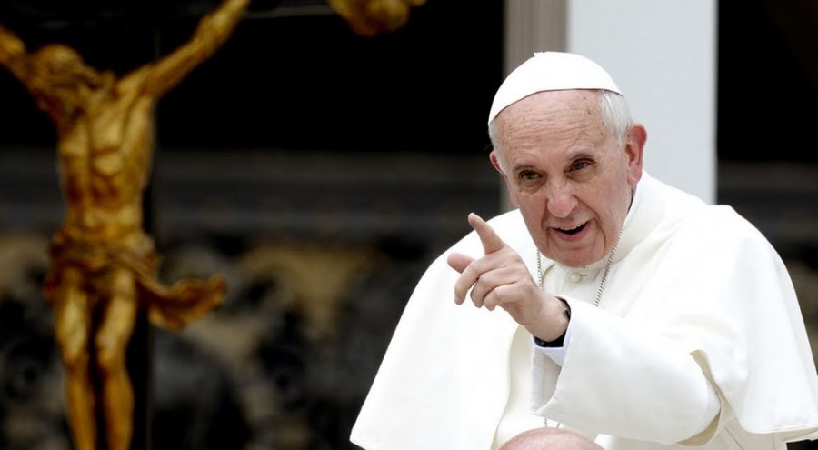 Publicar noticias falsas es pecado asegura el Papa Francisco